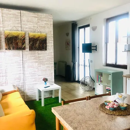 Διαμέρισμα Casa Nonna Elide 2 *